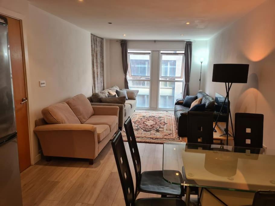 Centrally Located Mcr Modern * Manchester